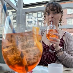 Meet your Posher, Catharine